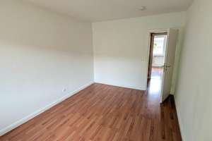 RESERVIERT !! Schöne 2,5-Zi-Wohnung mit EBK; Duschbad, Westbalkon – Die vollständige Adresse der Immobilie erhältst du vom Anbieter., 23554 Sankt Lorenz Nord, Lübeck – Vorschaubild 4
