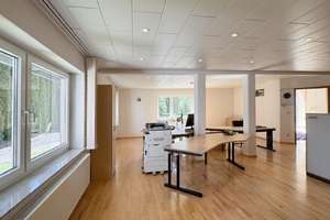 Großes Wohnhaus Energieklasse A für 1-3 Parteien oder Büro, Wintergarten, Garagen in Bebra – 36179 Bebra – Vorschaubild 29