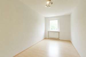 Gepflegte ETW mit ca. 61 m², Südbalkon, 3-Zimmer – Eigennutzung oder Kapitalanlage! – Die vollständige Adresse der Immobilie erhältst du vom Anbieter., 18059 Südstadt, Rostock – Vorschaubild 12