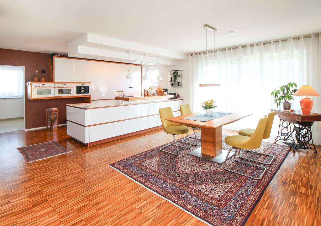 Immobilie in Eschbronn - Exklusiver Bungalow mit Schwimmteich, Preis VB, Besichtigung lohnt sich - Bild 4