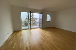 Moderne Wohnung mit  Balkon im schönen Waldpark Quartier