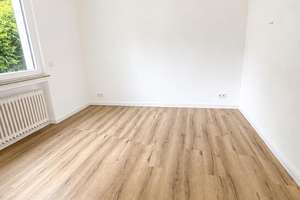2-3 Zimmer Wohnung in grüner Bestlage Pfaffenbergs, Süd, 2x Stellplätze, Balkon, EBK, 2x Bad – Die vollständige Adresse der Immobilie erhältst du vom Anbieter., 42659 Burg/Höhscheid, Solingen – Vorschaubild 8