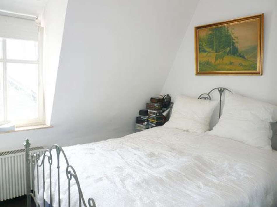 Schlafzimmer.
