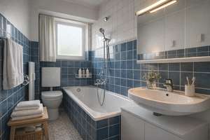 Renovierungsbedürftige 2-Zimmer-Etagenwohnung mit Balkon und Garagenstellplatz – Die vollständige Adresse der Immobilie erhältst du vom Anbieter., 40595 Garath, Düsseldorf – Vorschaubild 6