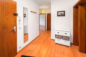 GUT VERMIETETES PENTHOUSE MIT DACHTERRASSE IN TOPLAGE ANGRENZEND ZU WELLINGSBÜTTEL – Die vollständige Adresse der Immobilie erhältst du vom Anbieter., 22391 Poppenbüttel, Hamburg – Vorschaubild 12