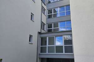 Exclusive 4-Zimmer-Wohnung mit gehobener Innenausstattung mit Balkon und Einbauküche in Reutlingen – Die vollständige Adresse der Immobilie erhältst du vom Anbieter., 72764 Reutlingen-Mitte, Reutlingen – Vorschaubild 15