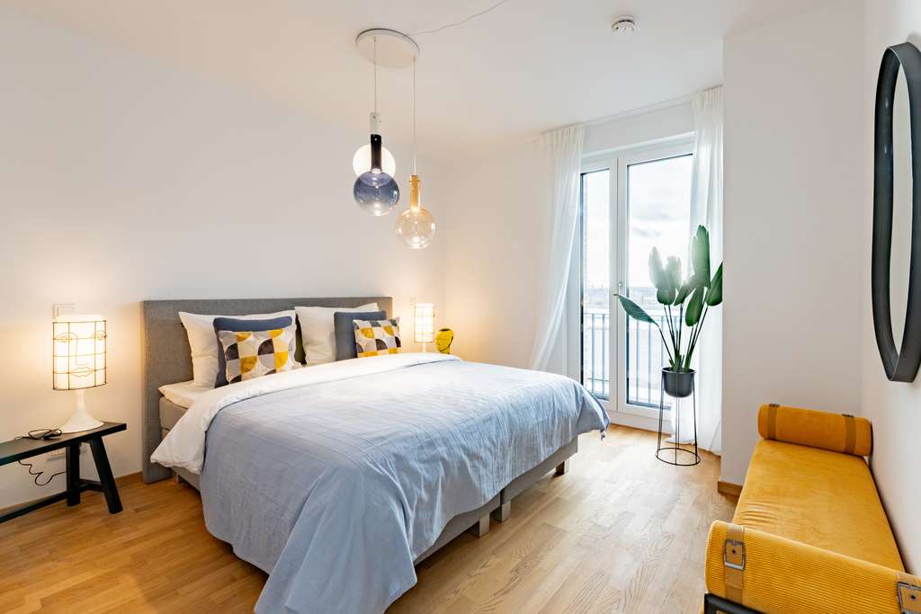 Licht, Ruhe, Lebensqualität – 2-Zimmer-Terrassenwohnung am Rhein!