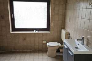 Einfamilienhaus mit Einliegerwohnung, 5 Garagen – Limburg-Weilburg (Kreis) – Vorschaubild 14