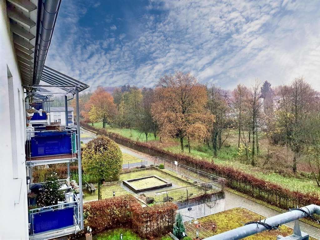 Immobilie in Schwelm - Attraktive Maisonettewohnung mit zwei Balkonen und Garage - Bild 3