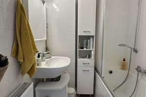 Top Lage! Helle 3 Zimmer Wohnung, inklusive Balkon, in Düsseldorf Bilk – Färberstraße 76, 40223 Bilk, Düsseldorf – Vorschaubild 5