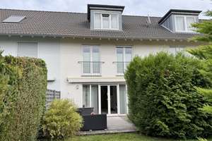 Für Ihre Familie – Die vollständige Adresse der Immobilie erhältst du vom Anbieter., 50859 Widdersdorf, Köln – Vorschaubild 2