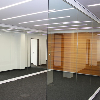 STOCK - repräsentative Eingangsbereiche | modern | helle Flächen