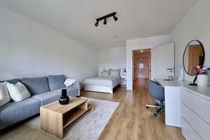 Schöne Wohnung = schönes Leben, smart, uninah & Balkon und Küche in Wersten  – Bahlenstrasse 33, 40589 Düsseldorf – Vorschaubild 4