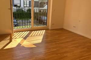 Stilvoll leben: Helle 2-Zimmer-Wohnung – Fußbodenheizung & Einbauküche inklusive – Robert-Bosch-Straße 18 B, 64293 Darmstadt-Nord, Darmstadt – Vorschaubild 5