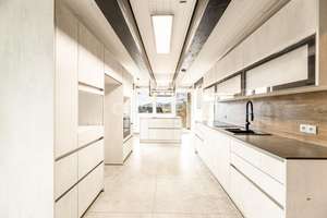 Architektenhaus in traumhafter Lage mit Einliegerwohnung & Panoramablick – Die vollständige Adresse der Immobilie erhältst du vom Anbieter., 91245 Simmelsdorf – Vorschaubild 4