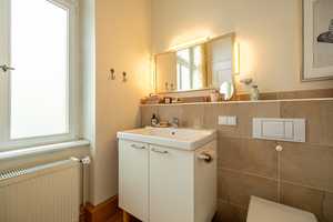 "Haus im Haus": 5-Raum-Wohnung mit Wintergarten und Stellplatz – Bautzen (Kreis) – Vorschaubild 18