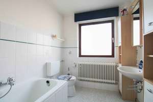 Gepflegtes Reihenmittelhaus mit Garten, Terrasse & Stellplatz – Die vollständige Adresse der Immobilie erhältst du vom Anbieter., 38154 Königslutter am Elm – Vorschaubild 11