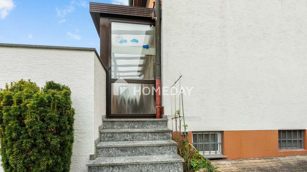 Immobilie in Fulda - Mehrfamilienhaus mit 3 Wohneinheiten, Terrasse, Wintergarten und Garten in attraktiver Lage - Bild 1