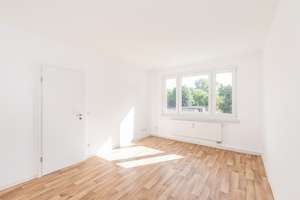 Erstbezug nach Sanierung - mit Wanne und Dusche – Zschopauer Str. 118, 9126 Bernsdorf, Chemnitz – Vorschaubild 9