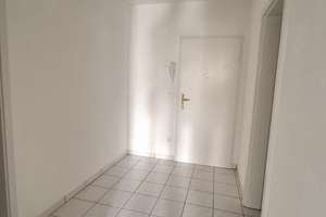 Schöne 1,5-Zimmer-Wohnung in Cronenberg mit Balkon + EBK – Oberheidter Str. 65, 42349 Cronenberg, Wuppertal – Vorschaubild 4