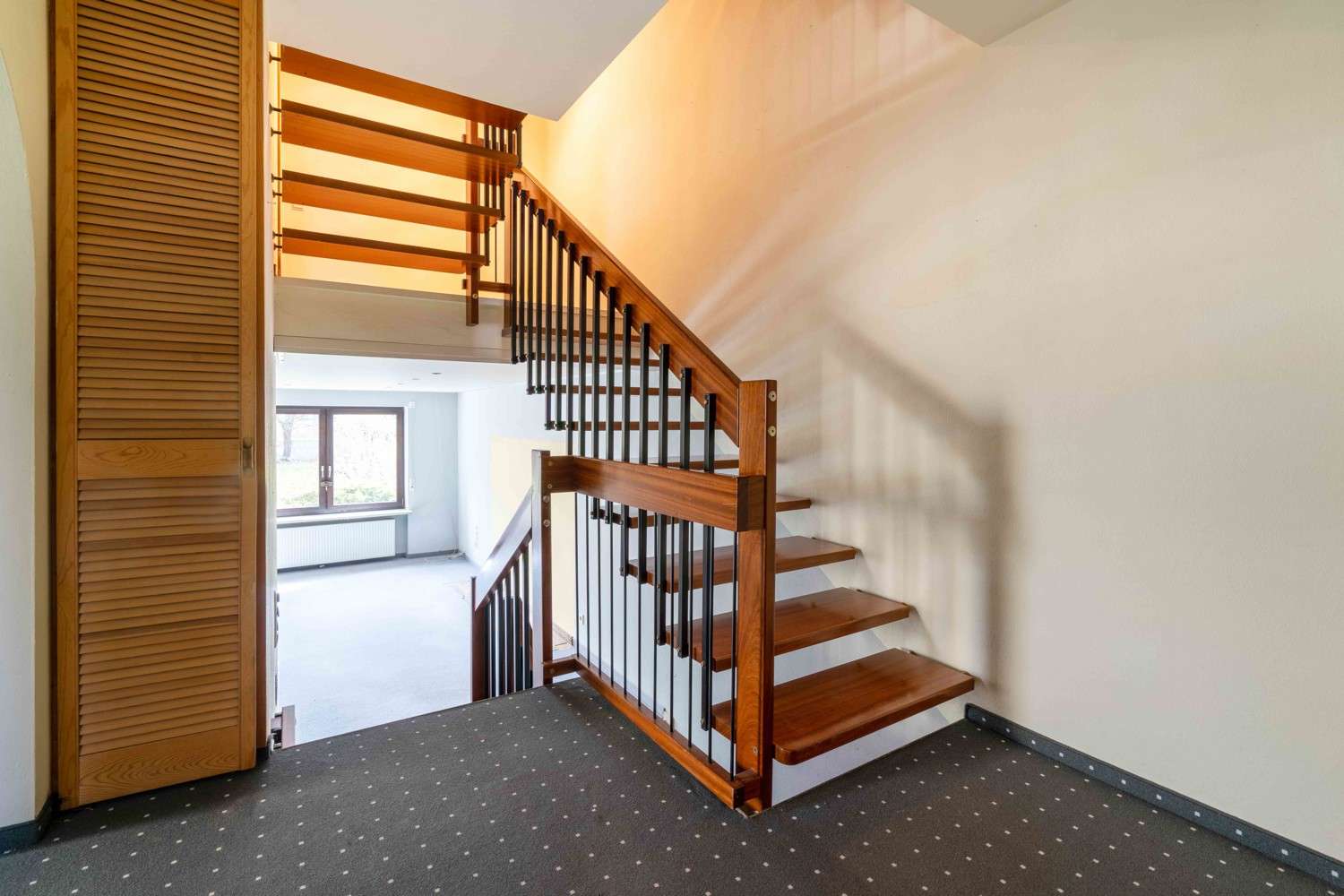 Immobilie in Weßling - Seenah wohnen: Reiheneckhaus mit großem Garten & viel Potenzial - Bild 13