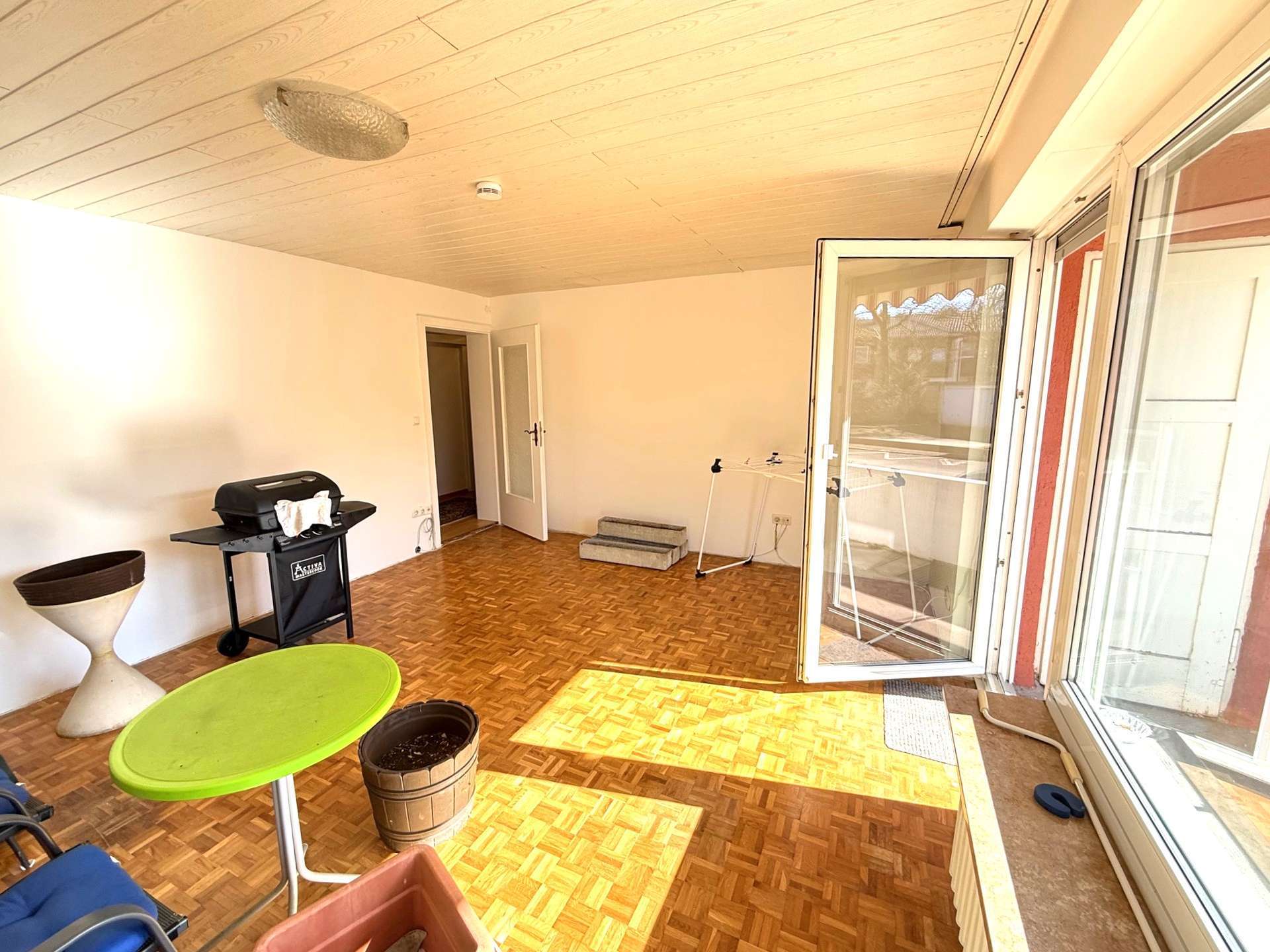 Immobilie in Planegg - *** Helle 4-Zimmer-Wohnung, ruhige Lage, mit Südloggia und einer Westterrasse *** *** - Bild 10