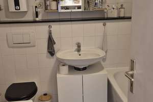 Helle 3-Zimmer-Wohnung mit Südostbalkon und Tiefgaragenstellplatz in Köln-Bickendorf – Die vollständige Adresse der Immobilie erhältst du vom Anbieter., 50827 Bickendorf, Köln – Vorschaubild 13
