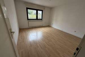 Schön geschnittene helle 2,5-Zimmer Wohnung in Karlsruhe Oststadt zur Eigennutzung – Rintheimer Str. 78, 76131 Oststadt, Karlsruhe – Vorschaubild 3