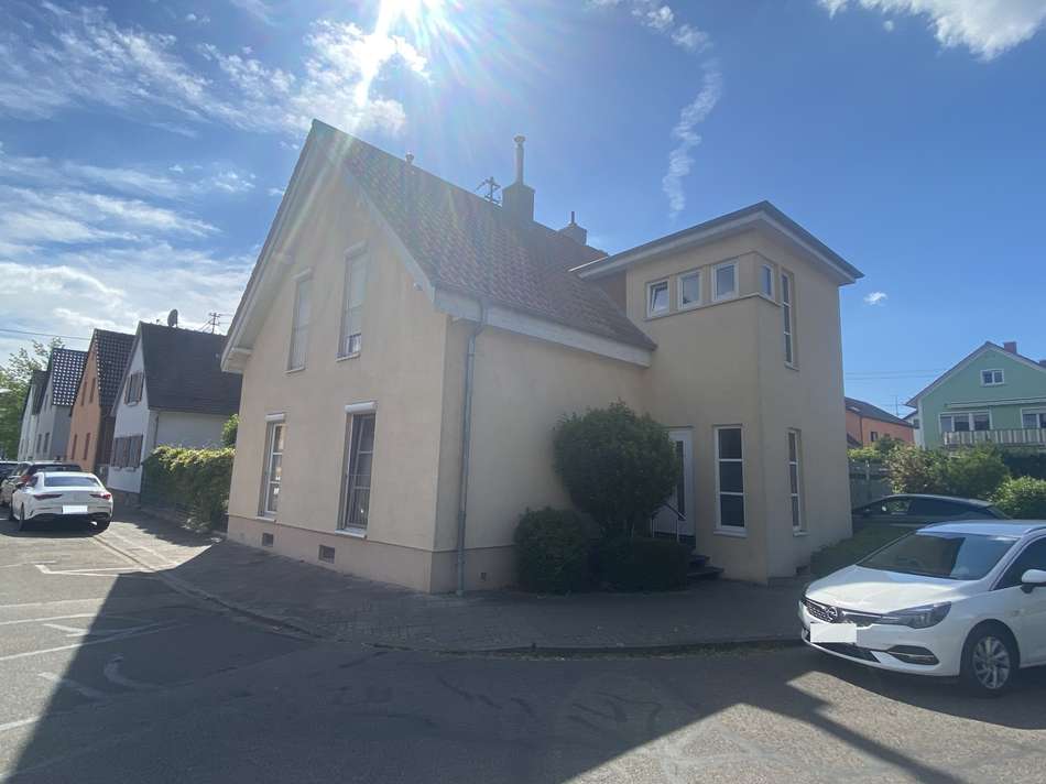 Straßenansicht