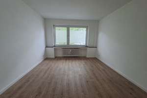 Frisch renovierte 2-Zimmer-Wohnung mit guter Raumaufteilung und Balkon in zentraler Lage – Charlottenstr. 4, 40210 Stadtmitte, Düsseldorf – Vorschaubild 8