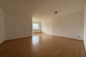 ER-Zentrum 2-Zimmer Wohnung+Küche+Balkon – Die vollständige Adresse der Immobilie erhältst du vom Anbieter., 91052 Rathausplatz, Erlangen – Vorschaubild 2