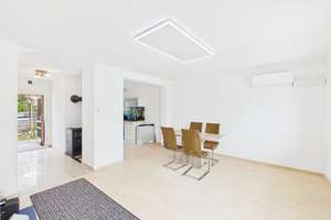 Familienfreundliches Reihenmittelhaus mit Garten, Balkon und Potenzial in Haunstetten – Die vollständige Adresse der Immobilie erhältst du vom Anbieter., 86179 Haunstetten-West, Augsburg – Vorschaubild 6