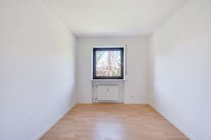 AIGNER - Gepflegte 3-Zimmer-Wohnung mit Südbalkon in Milbertshofen – Die vollständige Adresse der Immobilie erhältst du vom Anbieter., 80807 Milbertshofen, München – Vorschaubild 4