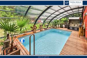 Gemütliches Eigenheim in begehrter Lage mit großem Garten und eigenem Pool