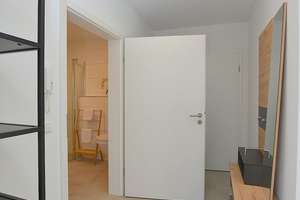 Wunderschöne,modern möblierte Wohnung mit Innenhof zum Mitnutzen in Stuttgart Ost (Berg) – Die vollständige Adresse der Immobilie erhältst du vom Anbieter., 70190 Berg, Stuttgart – Vorschaubild 14