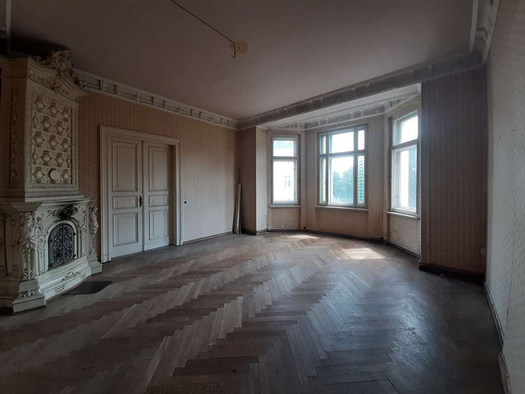 RESERVIERT! Hochherrschaftlicher Rohdiamant provisionsfrei direkt vom Eigentümer!