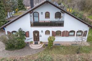 ++ Charmantes Einfamilienhaus mit großem Sonnengarten in Grünstadt ++ – Die vollständige Adresse der Immobilie erhältst du vom Anbieter., 67269 Grünstadt – Vorschaubild 1