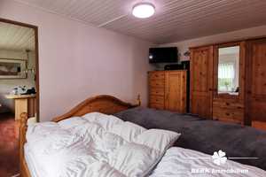BERK Immobilien - Massiv gebautes, voll unterkellertes Wochenendhaus in Rüdenau mit idyllischem Gart – Miltenberg (Kreis) – Vorschaubild 4