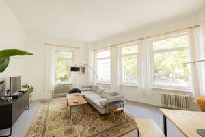 Attraktive 3-Zimmer Altbauwohnung mit Einbauküche im Viewegsgarten – Viewegstraße 32, 38102 Viewegsgarten-Bebelhof, Braunschweig – Vorschaubild 3
