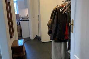 Stilvolle, vollständig renovierte 2,5-Zimmer-Wohnung mit Einbauküche in München Neuhausen – Schulstraße 43, 80634 Neuhausen, München – Vorschaubild 6