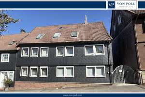 Zentrumsnahes Zweifamilienhaus  mit ca. 235 m²  Wohnfläche und 444 m²  Grundstück