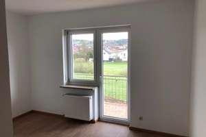 5,5-Zimmer-Wohnung mit Doppelgarage und Gartenanteil in Wenzenbach – Die vollständige Adresse der Immobilie erhältst du vom Anbieter., 93173 Wenzenbach – Vorschaubild 7