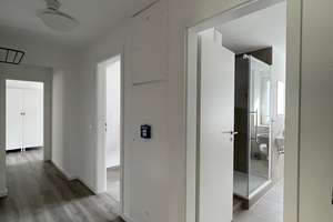 Exklusive 2-Zimmer-Wohnung in Bestlage der Stuttgarter Innenstadt – Kienestraße 37, 70174 Neue Vorstadt, Stuttgart – Vorschaubild 2