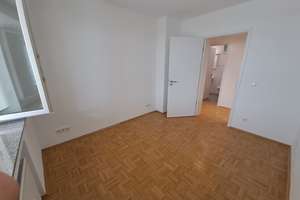 Herrliche 4-Zimmer-Wohnung in F-Dornbusch, 2 Bäder, eigener Garten – 60431 Dornbusch, Frankfurt am Main – Vorschaubild 13