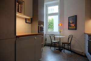 Bezugsfertig & Provisionsfrei: Sanierter Altbau-Traum mit Balkon, 2 Bädern, EBK und Kamin in Toplage – Die vollständige Adresse der Immobilie erhältst du vom Anbieter., 12163 Steglitz, Berlin – Vorschaubild 19