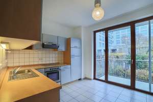 Ruhe genießen, zentral wohnen  – freie 3 Zimmer-Wohnung mit Tiefgarage im besten Berlin Mitte – Chausseestraße 119a, 10115 Mitte (Ortsteil), Berlin – Vorschaubild 2