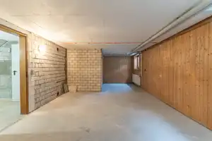 Architektenvilla mit drei separaten Apartments und Garten in Vohburg zu verkaufen – Pfaffenhofen an der Ilm (Kreis) – Vorschaubild 31
