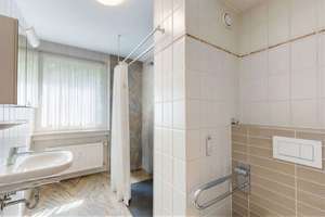 Barrierearmes Wohnen in Unterrath – Großzügige 4-Zimmer-Wohnung mit Balkon & Tiefgarage – Die vollständige Adresse der Immobilie erhältst du vom Anbieter., 40468 Unterrath, Düsseldorf – Vorschaubild 13