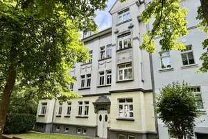 Chemnitz: Vermietete 2-Raumwohnung mit Balkon und Einbauküche, in ruhiger Lage!