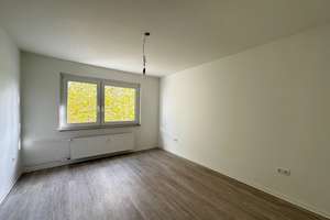 Schöne 3-Zimmer-Wohnung mit Balkon! – Theodor-Heuss-Ring 104, 51377 Steinbüchel, Leverkusen – Vorschaubild 6